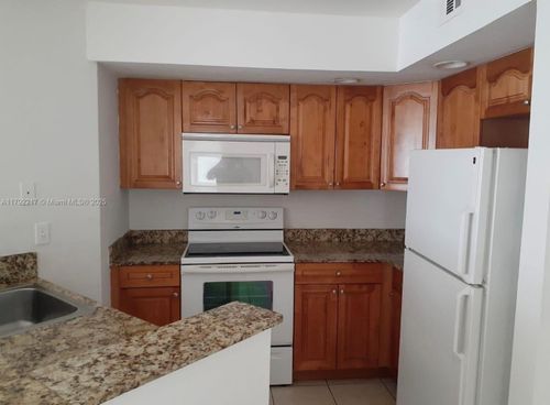 apt-2216-1401 Village Blvd, West Palm Beach, FL, 33409-2794 | Card Image