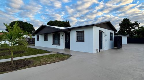 5020 Nw 170th St, Miami Gardens, FL, 33055-4151 | Card Image