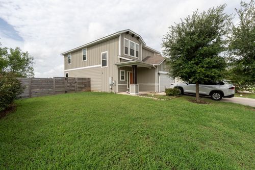 424 Wapiti Rd, Buda, TX, 78610-2210 | Card Image