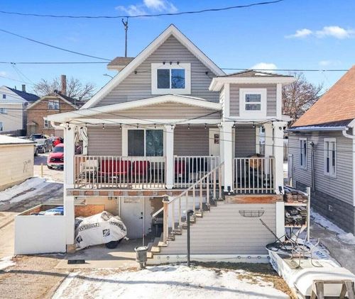 1963 S 7th St, Milwaukee, WI, 53204-3919 | Card Image