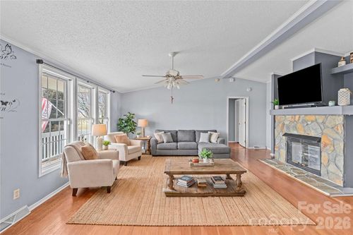 415 Massey Deal Rd, Statesville, NC, 28625-8893 | Card Image