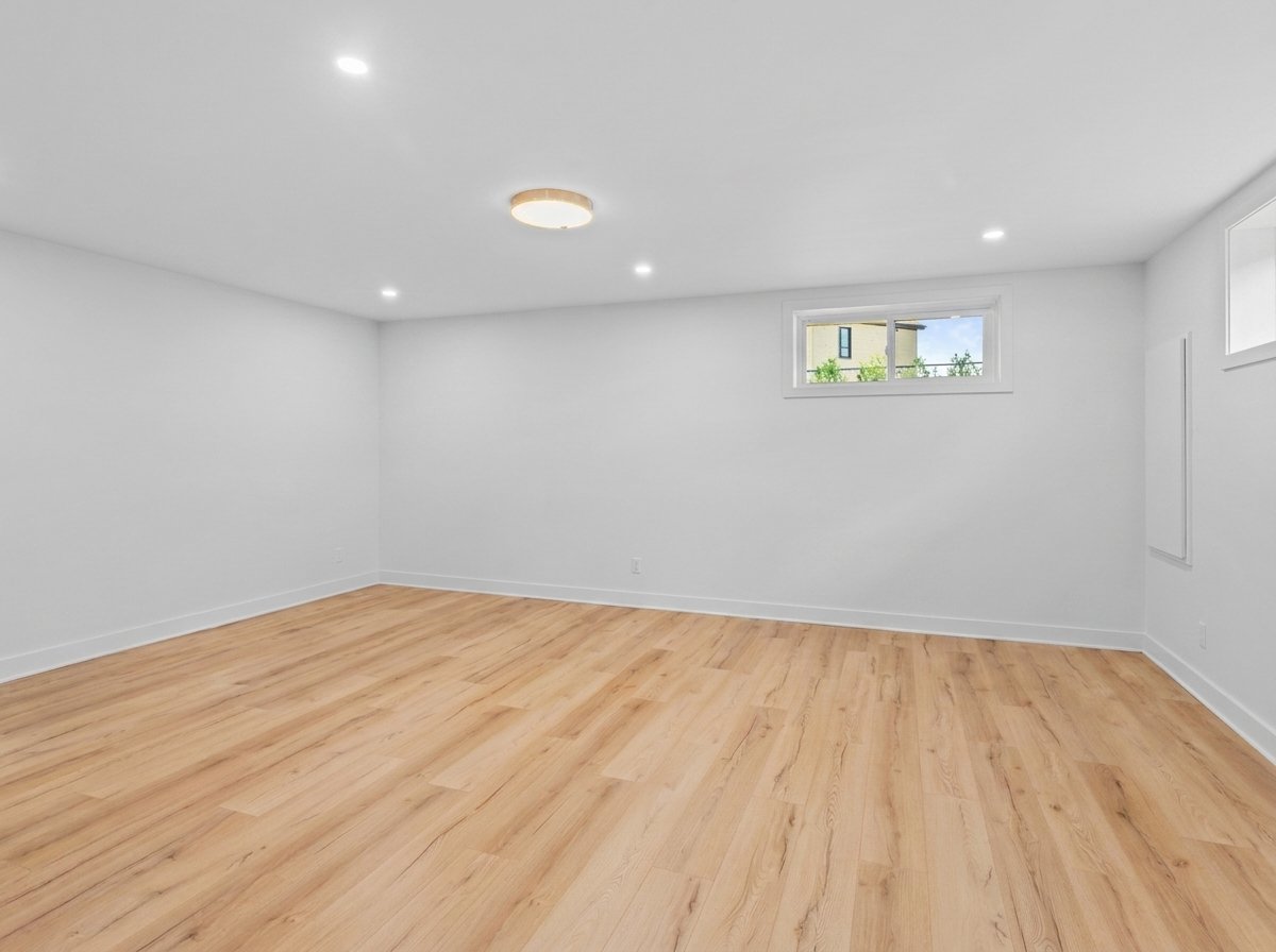 Residential Lease in Boisbriand 3