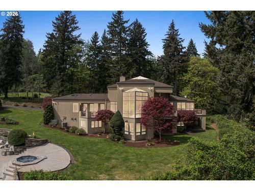 24400 Sw Valley View Rd, West Linn, OR, 97068-9632 | Card Image