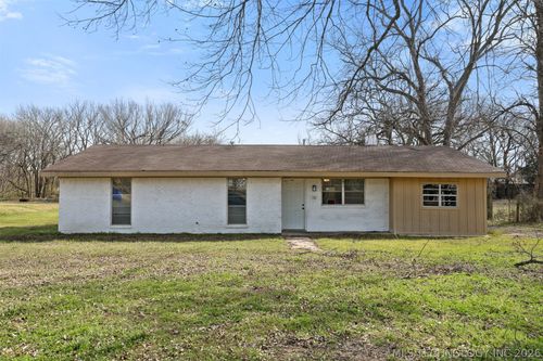 110 Brackett St, Bokchito, OK, 74726-1113 | Card Image