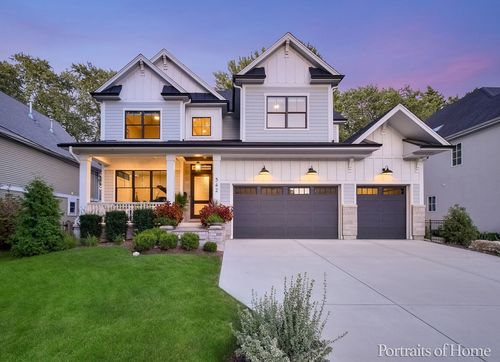 542 Wright St, Naperville, IL, 60563-3247 | Card Image