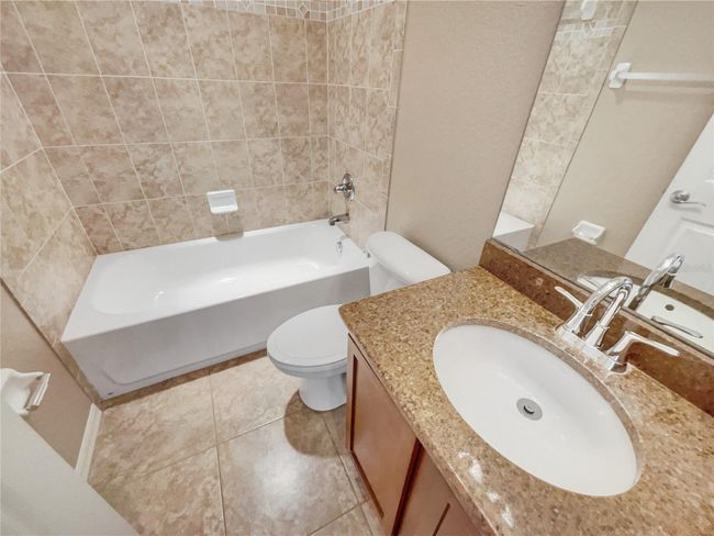 10808 Carloway Hills Dr, House other with 4 bedrooms, 3 bathrooms and null parking in Wimauma FL | Image 19