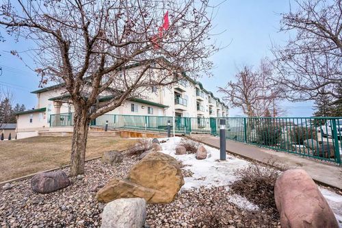 306-5120 51 Ave, Vermilion, AB, T9X1E4 | Card Image