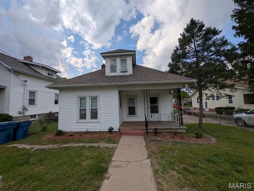 208 W Elm St, Alton, IL, 62002-5123 | Card Image