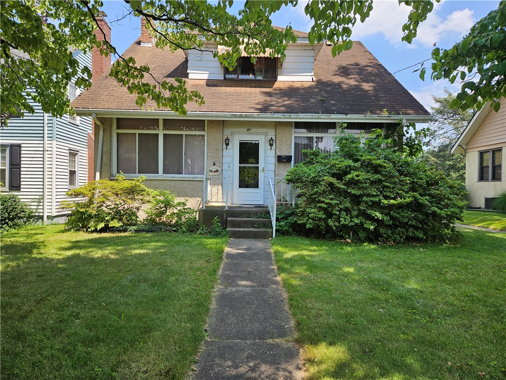 Vernon St, New Kensington, PA 15068