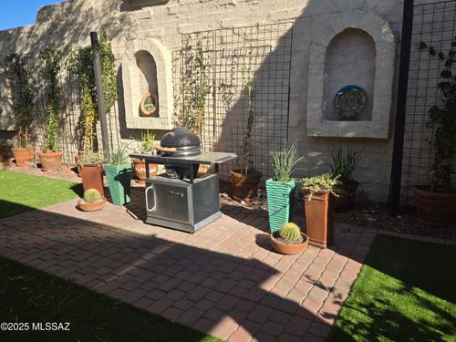 3-810 N Camino Santiago, Tucson, AZ, 85745 | Card Image