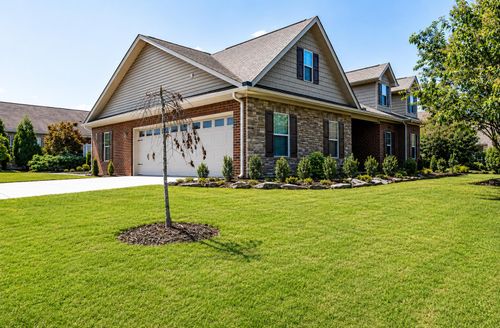 125 Tradewind Dr, Fort Oglethorpe, GA, 30742-4232 | Card Image