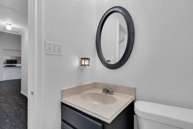 Bathroom 2 | Image 21