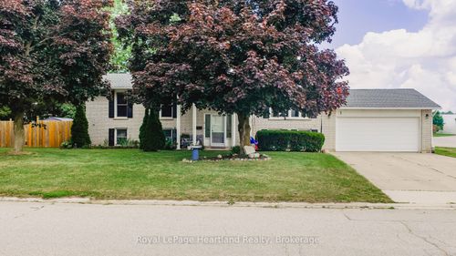 1 Alexander St, Seaforth, ON, N0K | Card Image