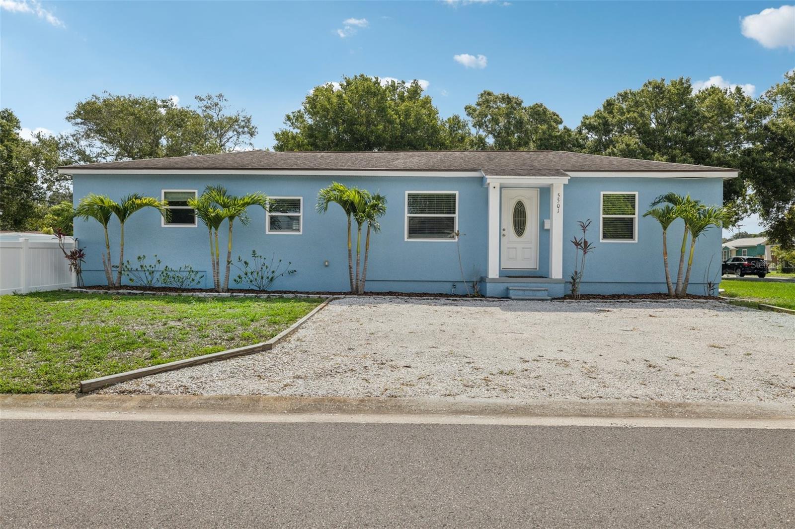 13th St, Saint Petersburg, FL 33703