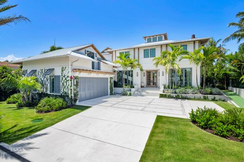 125 Worth Ct N, West Palm Beach, FL, 33405-2749 | Card Image