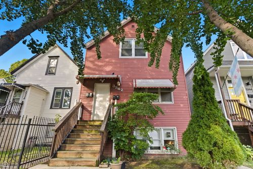 3342 N Whipple St, Chicago, IL, 60618-5773 | Card Image