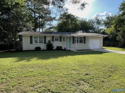 19 Allen St, Madison, AL, 35758-1505 | Card Image