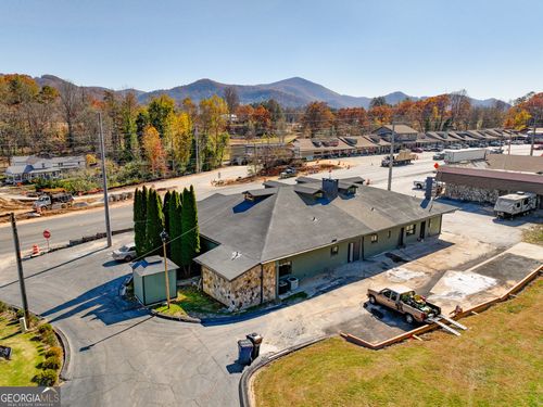 3 Dillard Sky Ln, Dillard, GA, 30537-2341 | Card Image