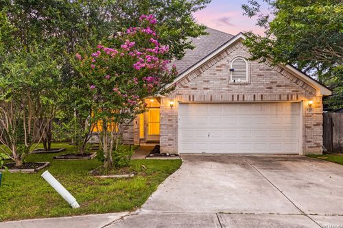 240 Lieck Cv, Cibolo, TX, 78108-3752 | Card Image