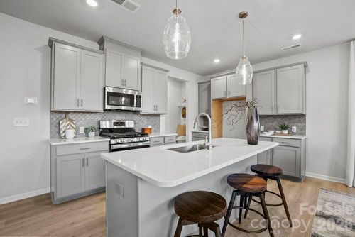 17126 Walker Wylie Dr, Charlotte, NC, 28278 | Card Image