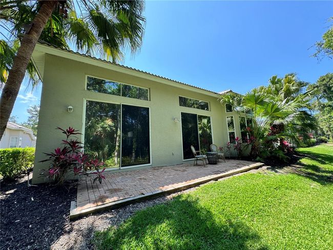4378 Mirabella Cir, House other with 3 bedrooms, 3 bathrooms and null parking in Bradenton FL | Image 43