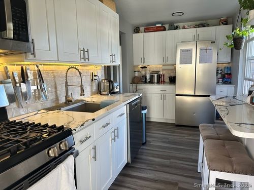 apt-1-16 Revere Dr, Stamford, CT, 06902-3344 | Card Image