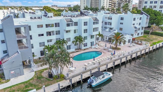APT-401D - 2860 Ne 14 Th Street Cswy, Condo with 2 bedrooms, 2 bathrooms and null parking in Pompano Beach FL | Image 48