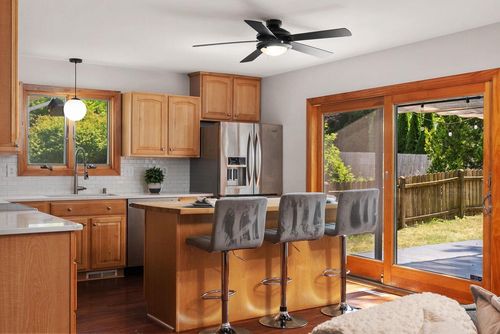 1 Keighley Cir, MADISON, WI, 53719-1412 | Card Image