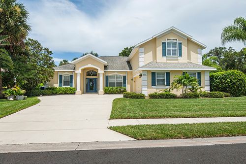 4472 5th Pl Sw, Vero Beach, FL, 32968-4057 | Card Image