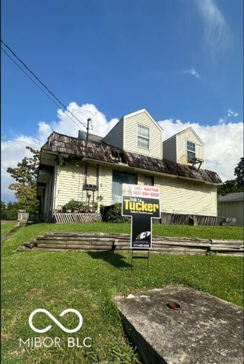 3302 Columbus Ave, Anderson, IN, 46013-5354 | Card Image