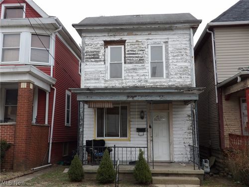 624 Grant Ave, Martins Ferry, OH, 43935-1354 | Card Image