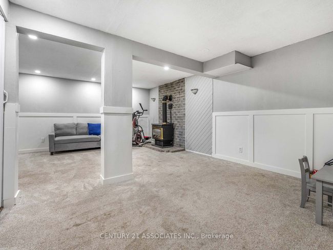 611 Preston Pky, House other with 3 bedrooms, 2 bathrooms and 4 parking in Cambridge ON | Image 24