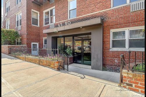 2e-6380 Wetherole Street, New York, NY, 11374 | Card Image