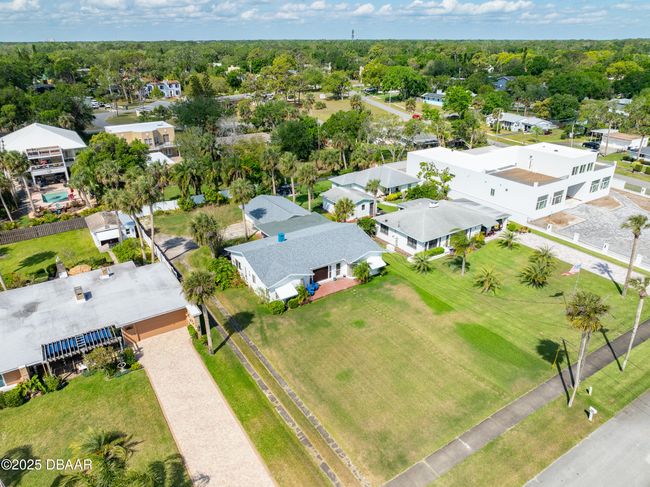 808 S Beach St, House other with 3 bedrooms, 3 bathrooms and null parking in ORMOND BEACH FL | Image 8