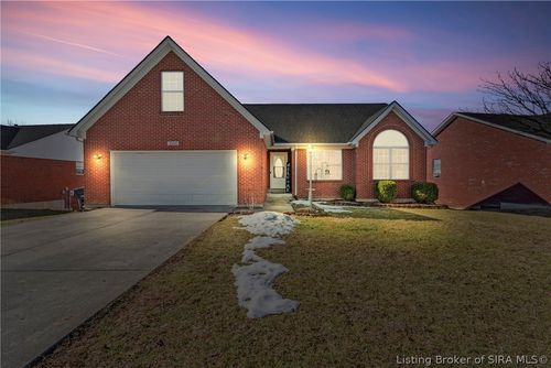 5503 Sky Ridge Rd, Charlestown, IN, 47111-9042 | Card Image