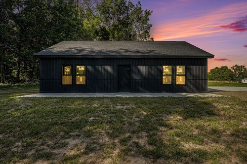 84 Dildine Rd, Ionia, MI, 48846-8517 | Card Image