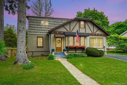 107 Bellecrest Ave, East Northport, NY, 11731-1203 | Card Image