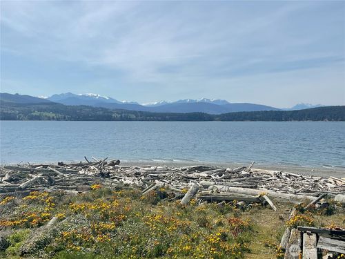 840 Beckett Point Rd, Port Townsend, WA, 98368-9028 | Card Image
