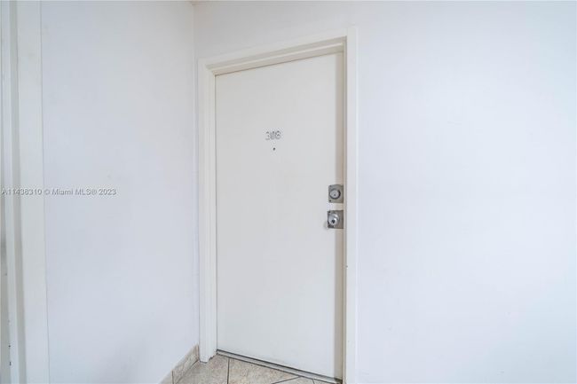 APT-308 - 2600 Collins Ave, Condo with 2 bedrooms, 4 bathrooms and null parking in Miami Beach FL | Image 8