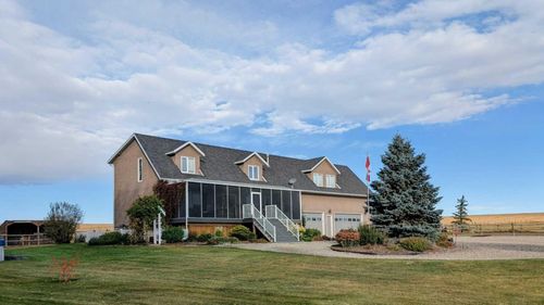 103004 Rr 24-0, Monarch, AB, T0L1M0 | Card Image