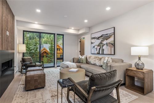 204-80 W Main St, FRISCO, CO, 80443-5509 | Card Image