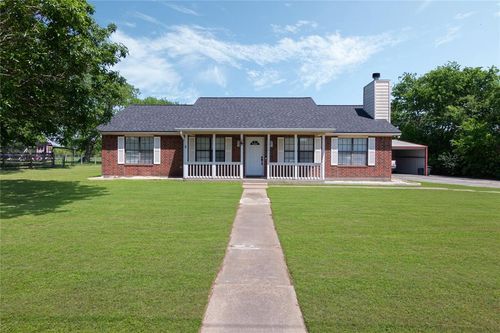 1010 N Shipp St, Madisonville, TX, 77864-3347 | Card Image