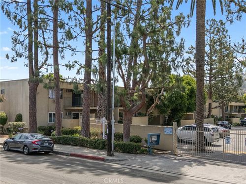 apt-30-11138 Aqua Vista St, Studio City, CA, 91602-3181 | Card Image