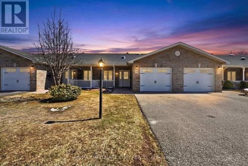 19 Greenway Drive, Wasaga Beach, ON, L9Z2W9 | Card Image