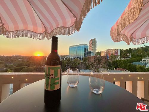 711-999 N Doheny Dr, West Hollywood, CA, 90069 | Card Image