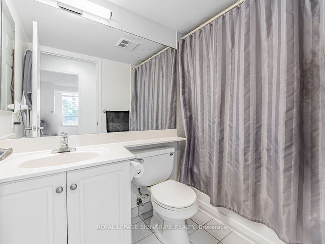 413 - 35 Kingsbridge Garden Cir, Condo with 2 bedrooms, 2 bathrooms and null parking in Mississauga ON | Image 21