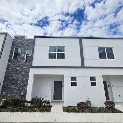 379-379 Famagusta Dr, DAVENPORT, FL, 33896 | Card Image