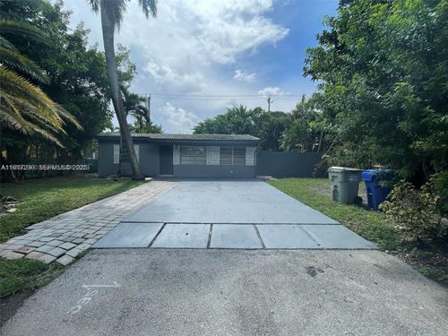 1472 Ne 25th Ct, Pompano Beach, FL, 33064-6956 | Card Image