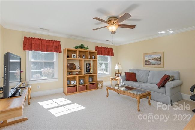 2nd floor 3rd bedroom | Image 33
