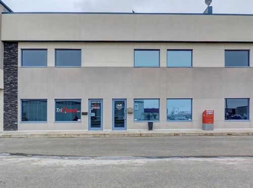 {{alt}} | Card Image